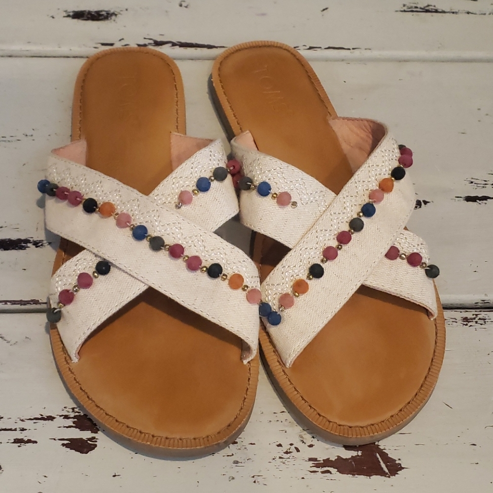 Toms criss cross beaded straps flat sandals